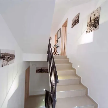 Apartment In 39173 Crikvenica